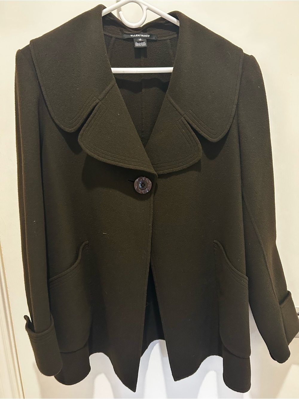 Ellen Tracy Women's Chocolate Brown Wool Angora Size 16 Swing Coat